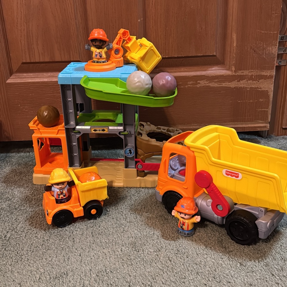 Fisher-Price Little People Construction Playset with Yellow and Orange Vehicles